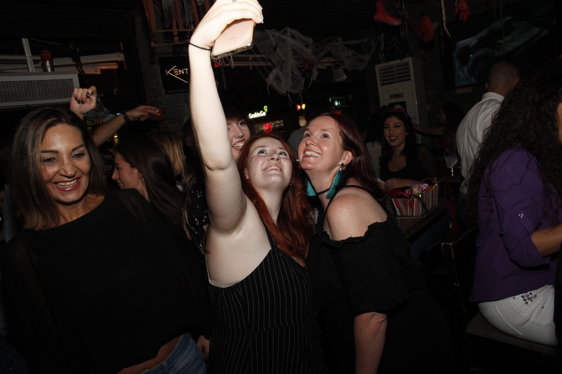 80's Halloween Wednesday at Bar 35